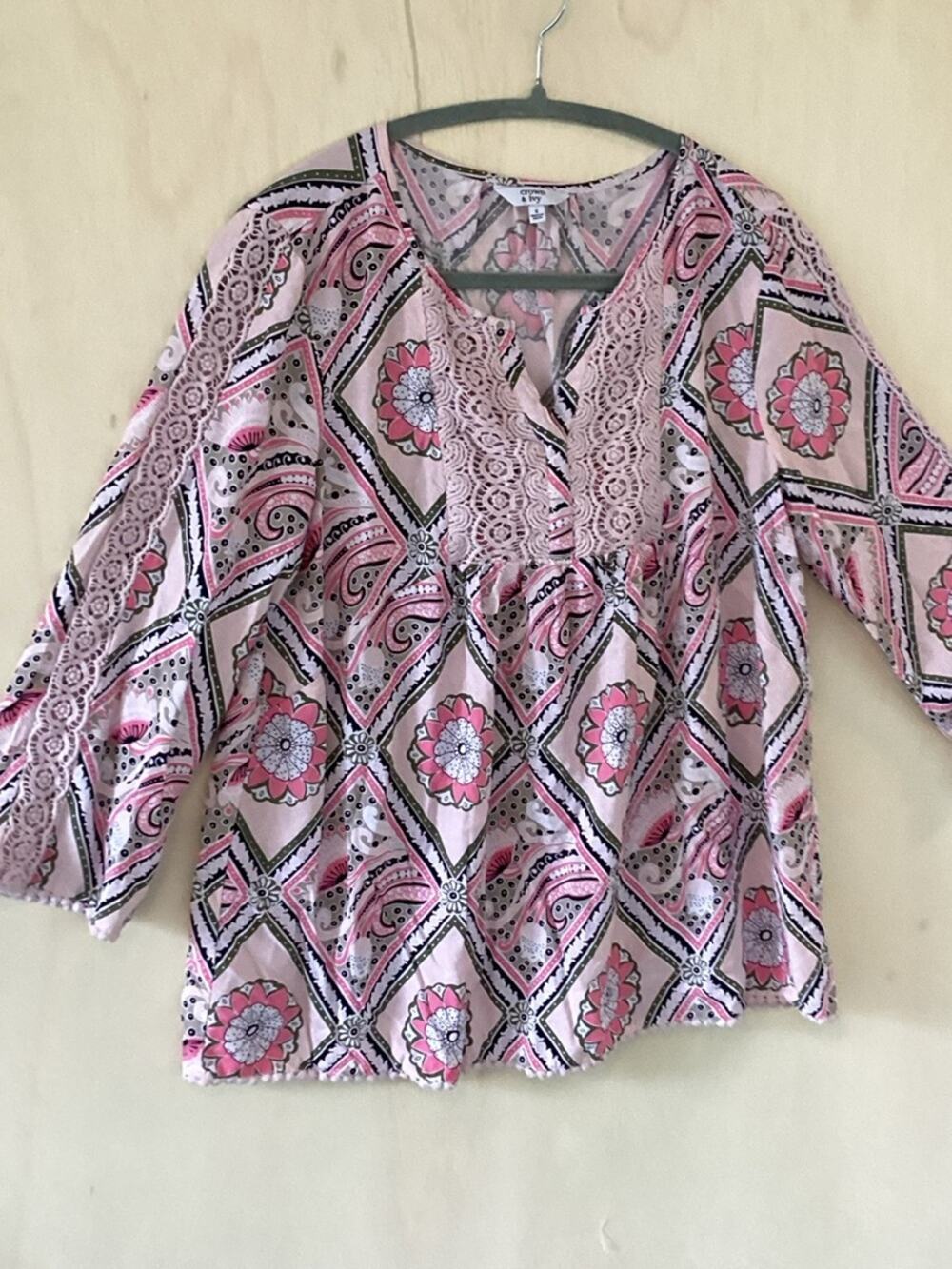 crown & ivy Pink Floral Lace Trim Peasant Top, Womens Oversized S, Cottagecore